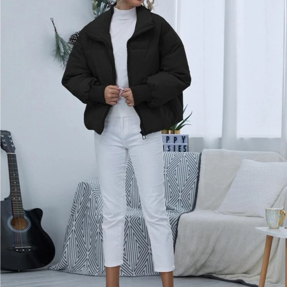 Luxe black zip up puffer jacket - Picture 5 of 6